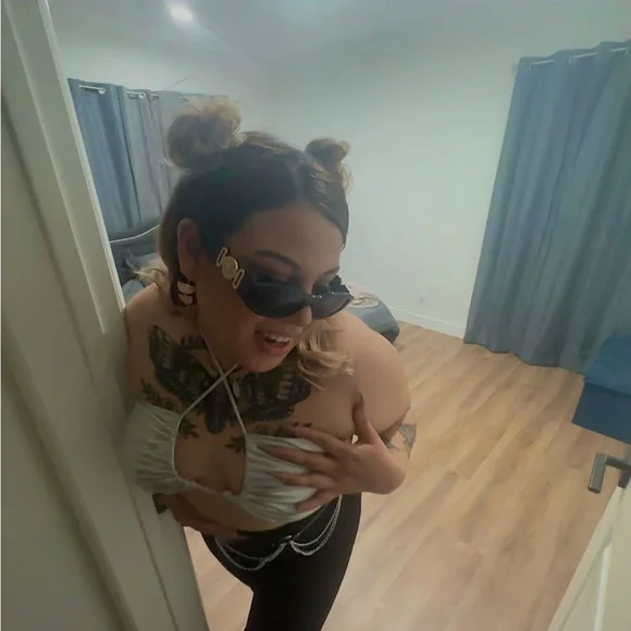 Women Squre Neck Buckle Strap Cami Crop Tube Top - Picture 2 of 3